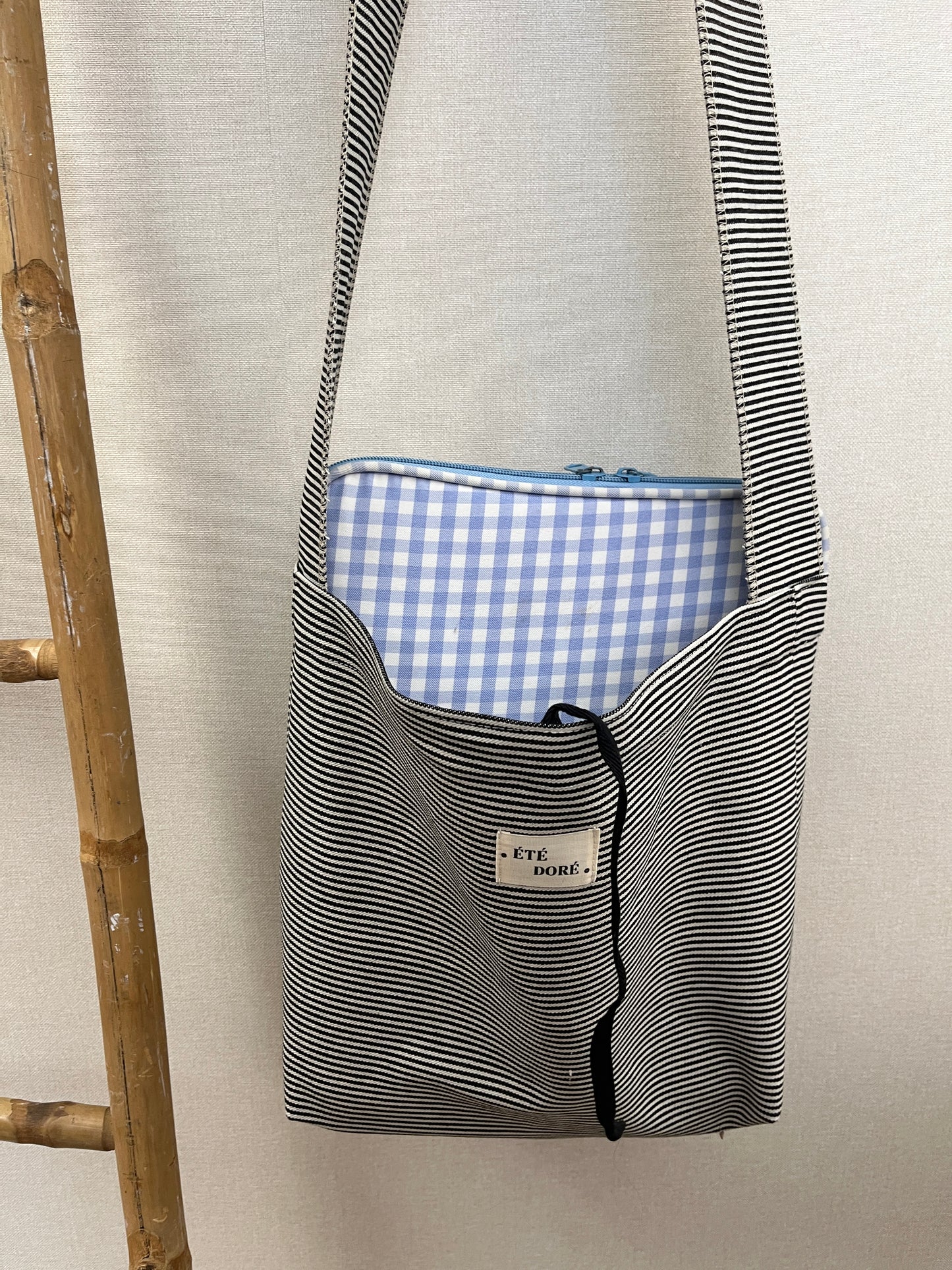 Sac à main poche Jean noir