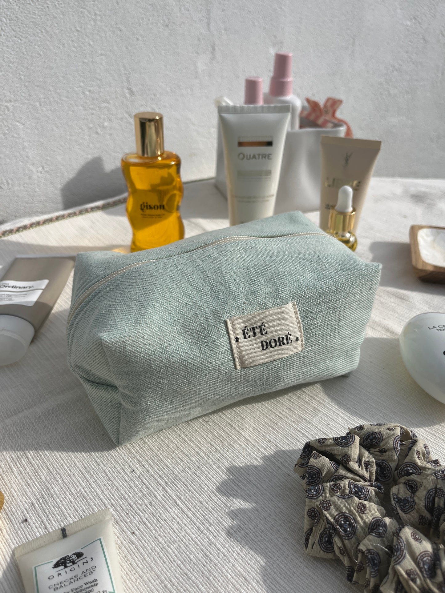 Trousse Carrée Medium - Turquoise Blanc