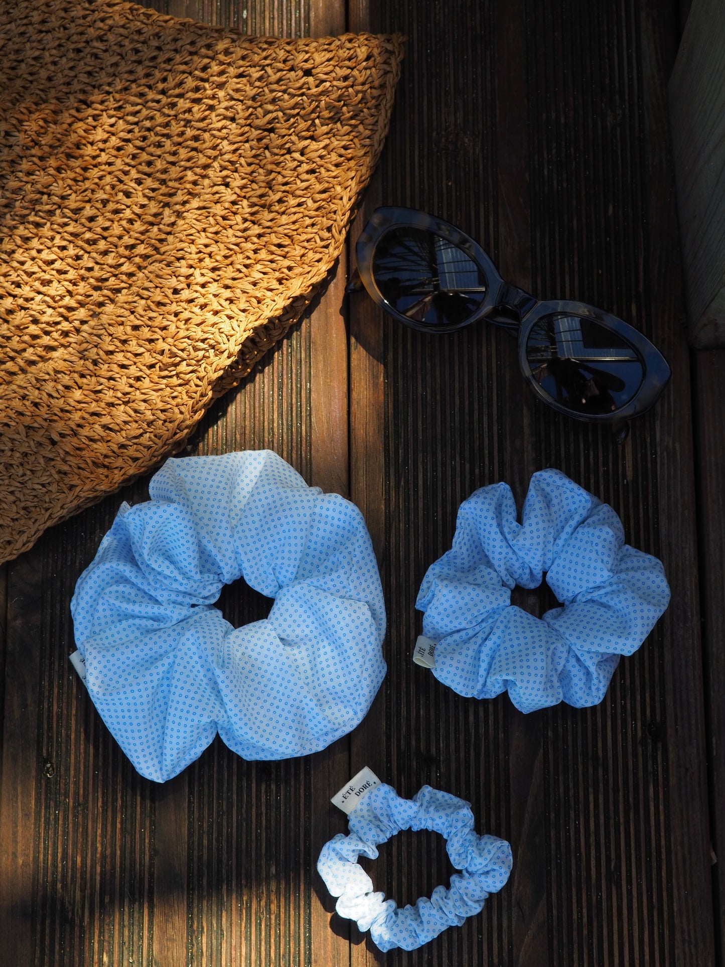 Chouchou petit - Blanc points bleus