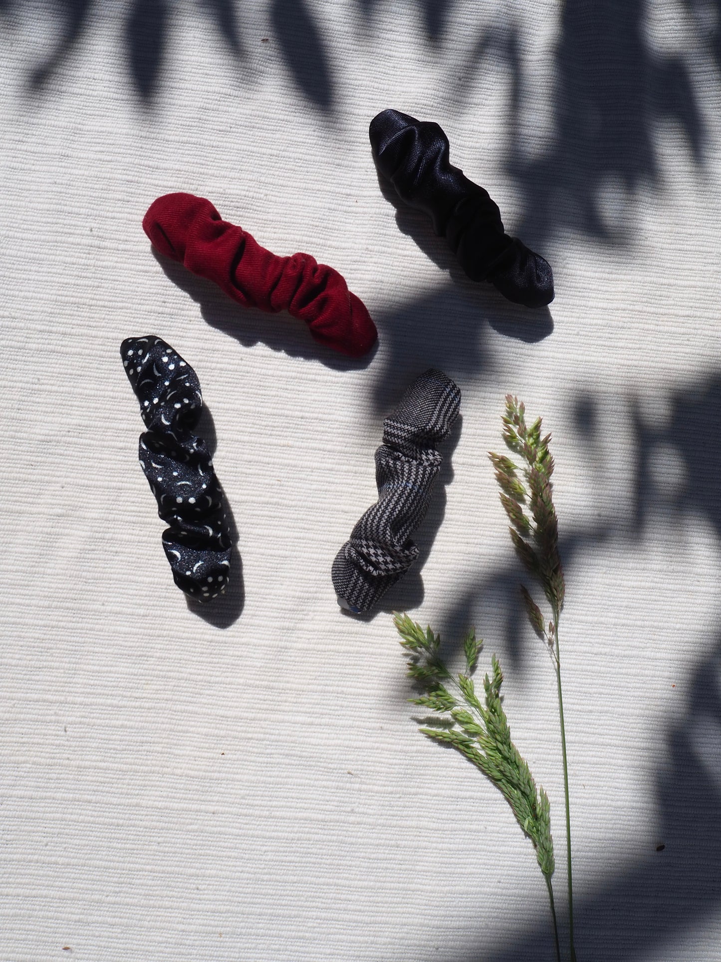 Barrette Plissée Satin Pois