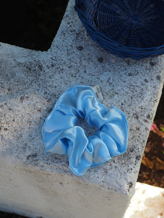 Chouchou classique - Satiné bleu clair
