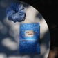 Protège passeport - Bleu fleurs blanches