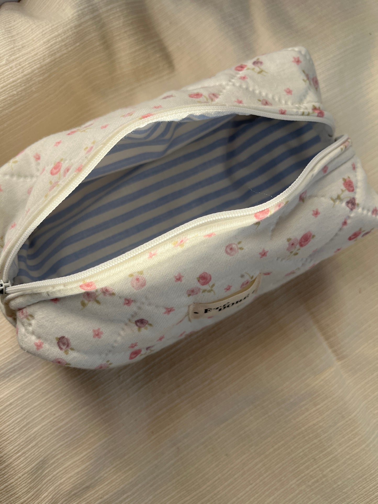 Trousse Carrée Medium - Roses