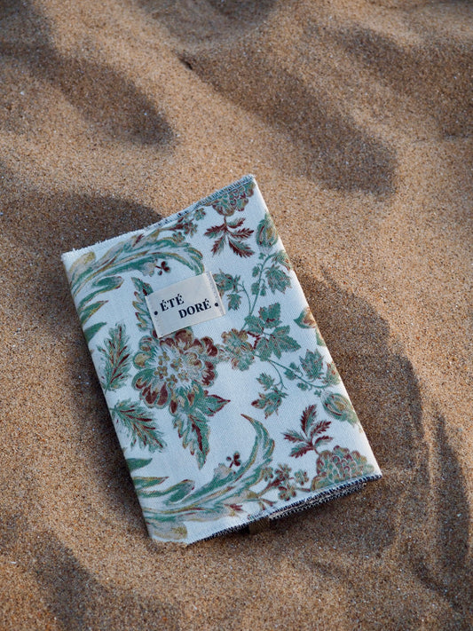 Protège livre fleurs vintage vert