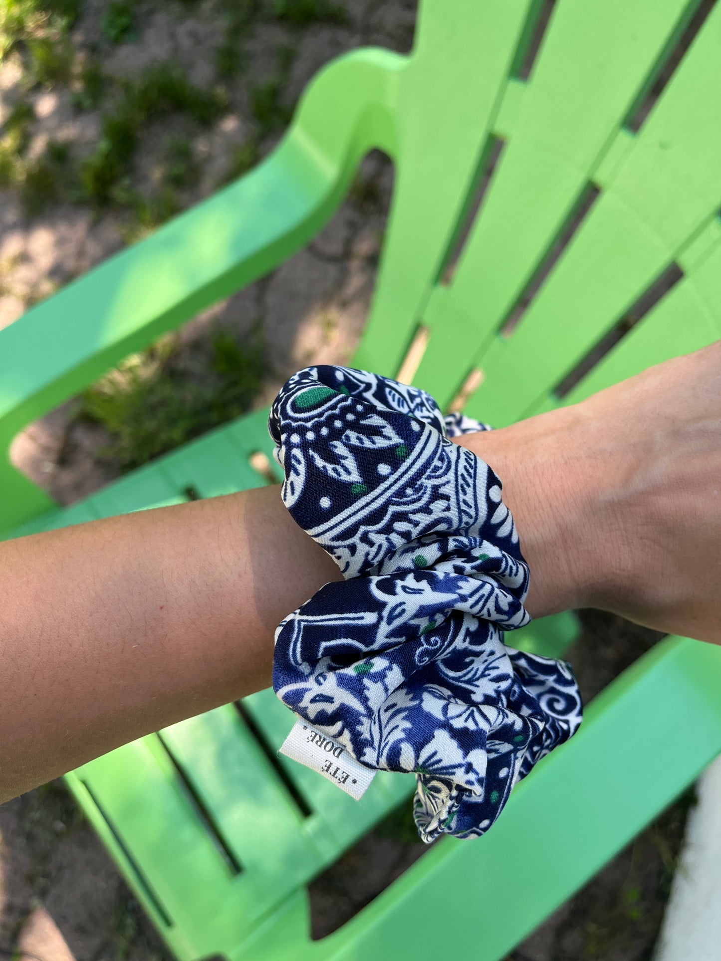 Chouchou oversize - Satiné motifs bleu